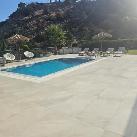 Villa Petros Malia (Crete)